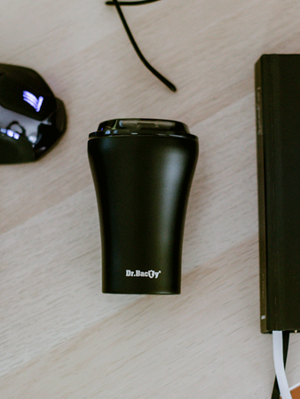 Kubek termiczny do kawy z powłoką ceramiczną Dr.Bacty Apollo 227 ml - czarny - powystawowy